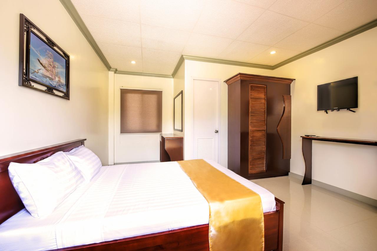 Kabaleyan Cove Resort Powered By Cocotel San Carlos  Exterior foto
