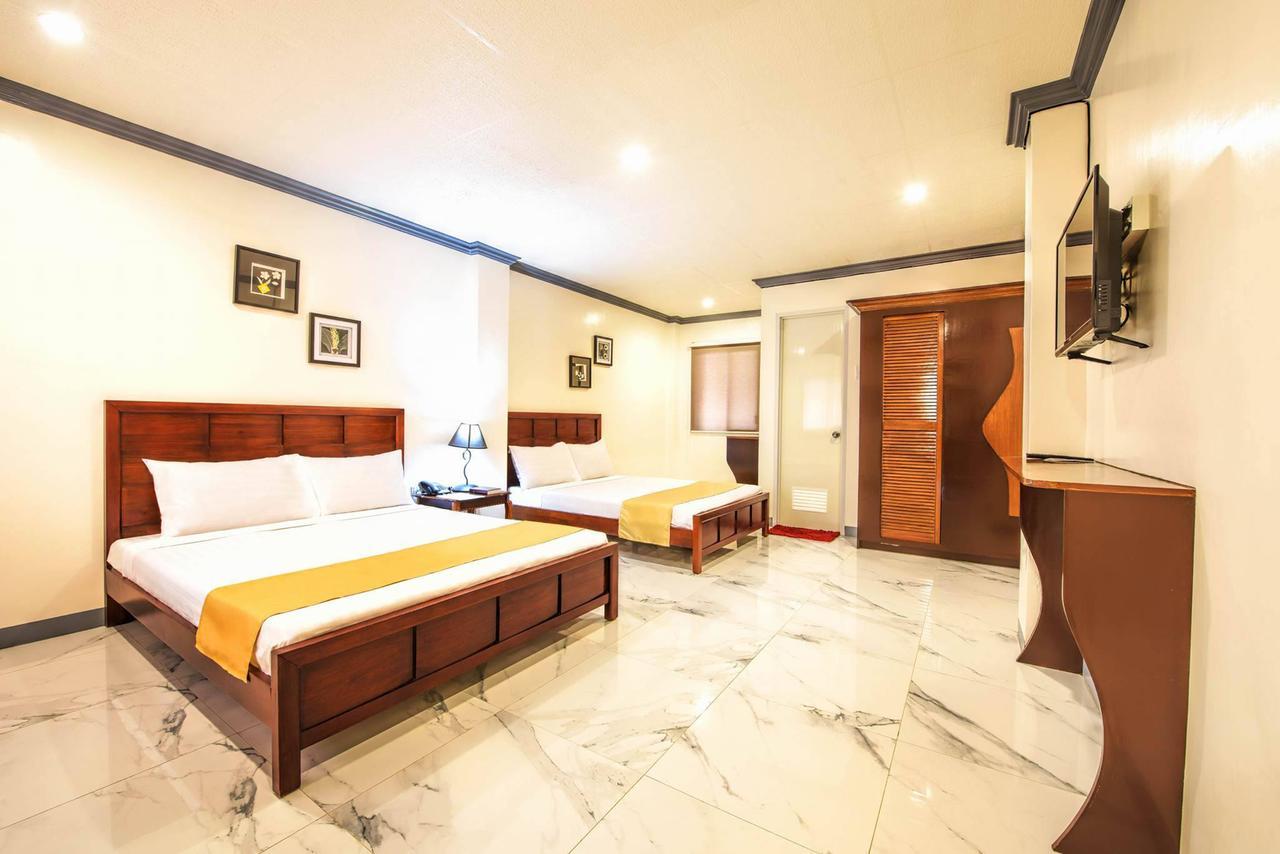 Kabaleyan Cove Resort Powered By Cocotel San Carlos  Exterior foto