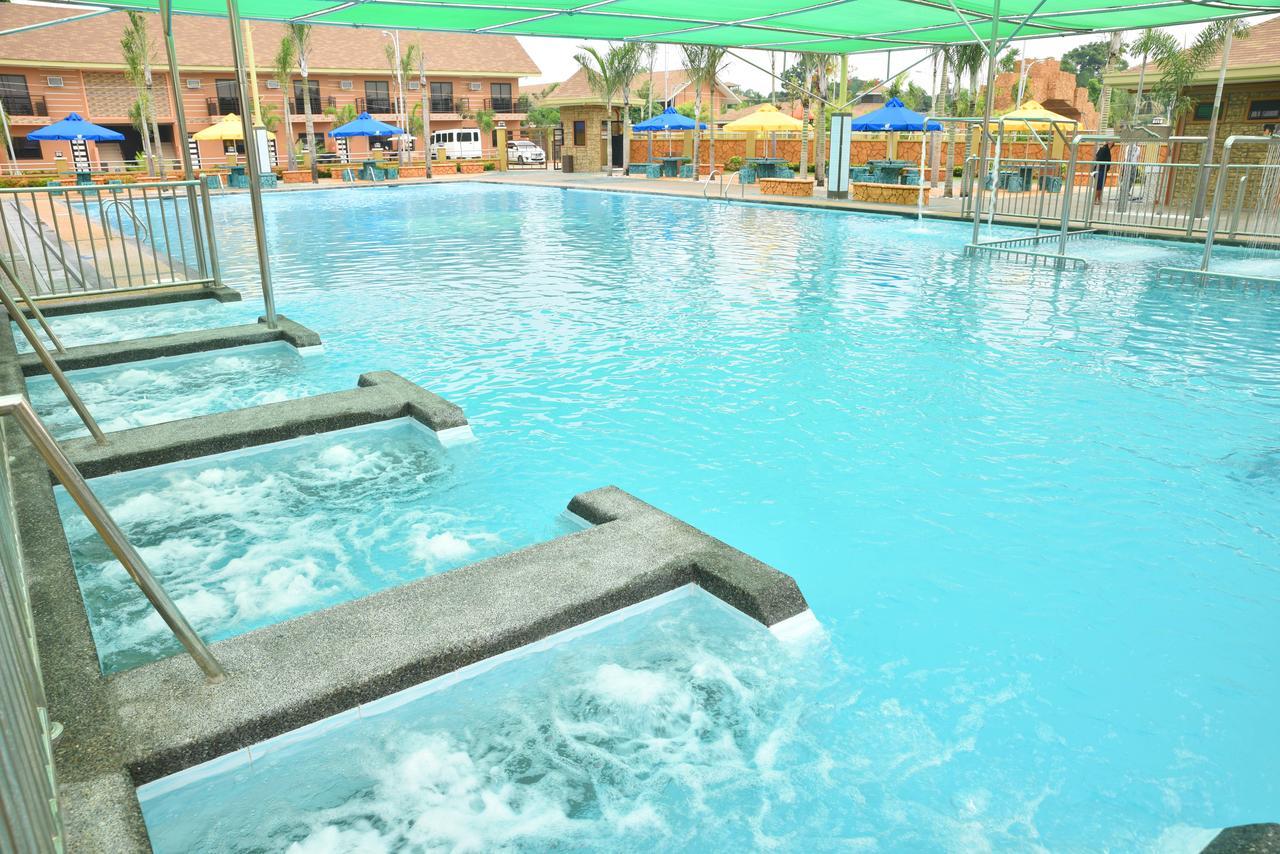 Kabaleyan Cove Resort Powered By Cocotel San Carlos  Exterior foto